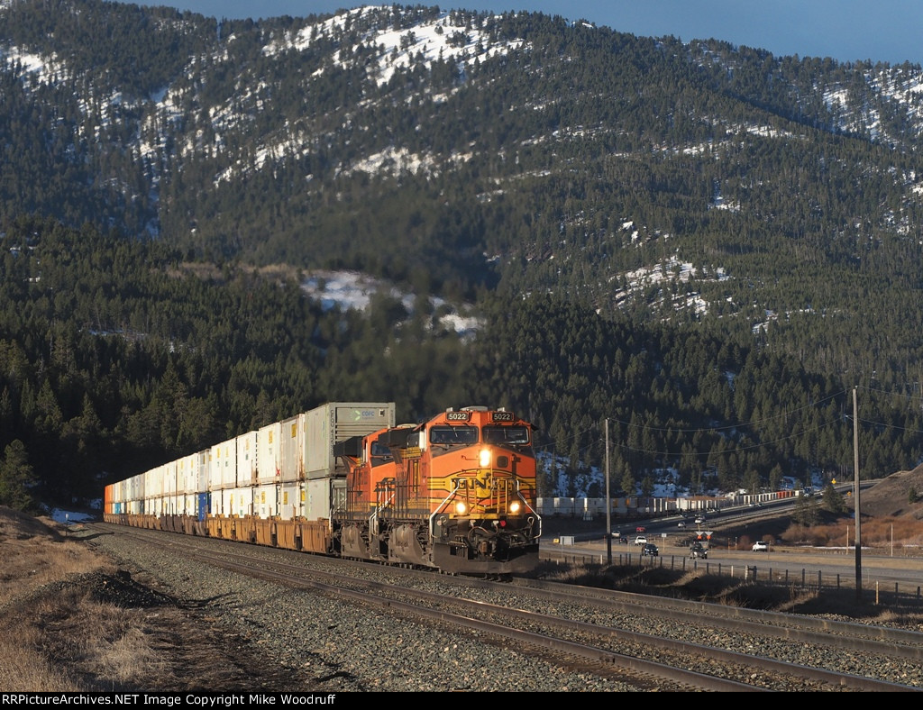 BNSF 5022